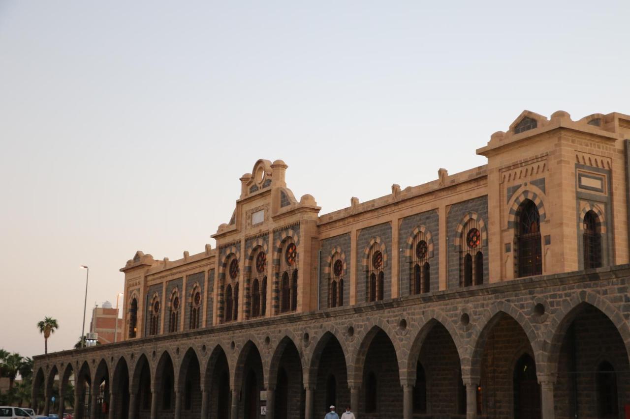 Al Alya Hotel Медина Экстерьер фото
